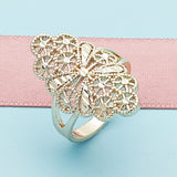 Oro Laminado Elegant Ring, Gold Filled Style Bow and Filigree Design, Diamond Cutting Finish, Golden Finish