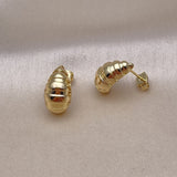 Oro Laminado Stud Earring, Gold Filled Style Teardrop Design, Diamond Cutting Finish, Golden Finish